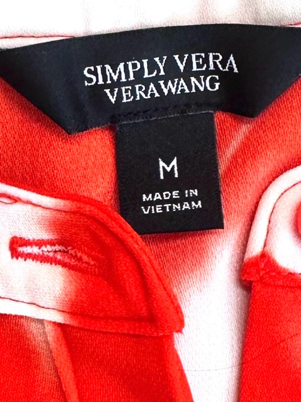 SIMPLY VERA ~ Vera Wang Red and White Sleeveless Asymmetrical Ruffled Blouse - Picture 3 of 8